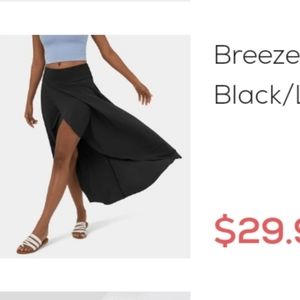 HALARA Breezeful Midi skirt black with shorts underneath